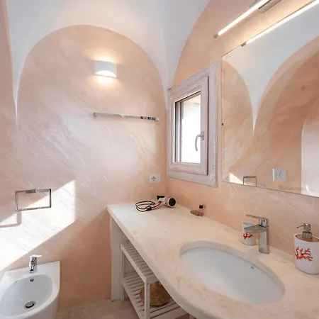 Lighthouse 6 - * 切尔沃港